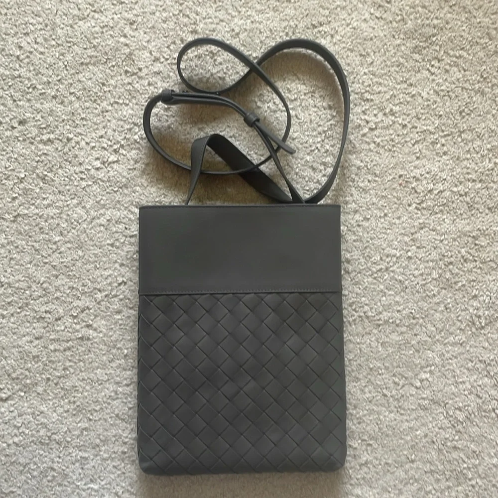 New Bottega Veneta Woven Leather Crossbody Bag - grey